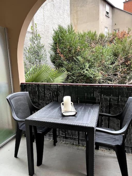 Joli Studio Avec Parking Prive Moulins  Bagian luar foto
